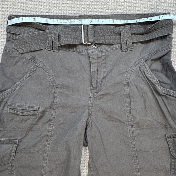 Columbia Womens Gray Cargo Capri Pants Size 4 Pockets Belted Double Button Waist - Picture 10 of 15